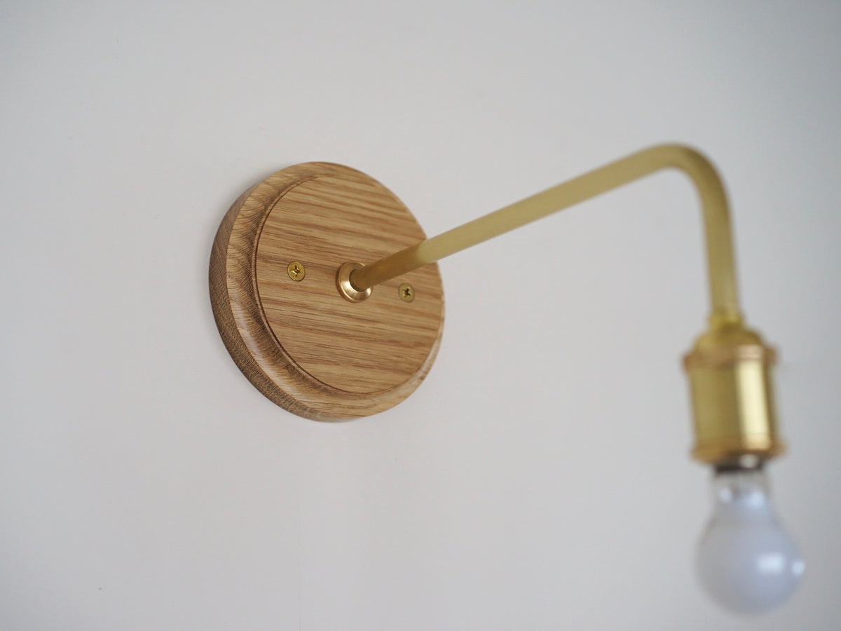 ウォールランプ【シェードなし】 / Mサイズ［ナラ］ – MITSUBAYA